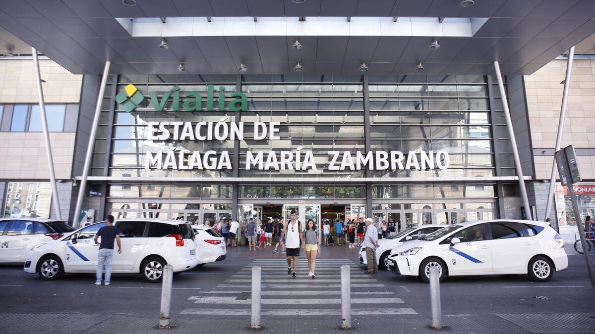 Aparcamiento Saba Estación de Tren - Viália