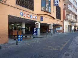 Le Parking Tejón y Rodriguez