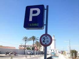 Le Parking Muelle Uno